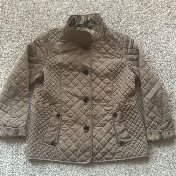 Liz Claiborne Outerwear Quilted Jacket with Plaid Lining! - Picture 4 of 9